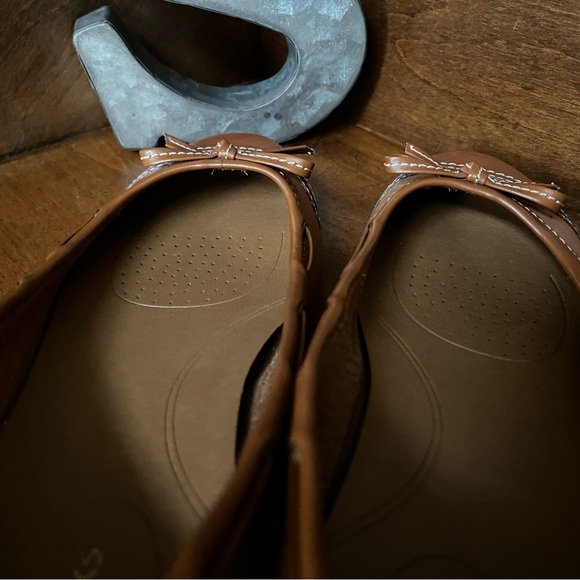 NEW Clark’s Bendables Poem Cottage Tan Leather Ballet Flats USL 6B (M) - Picture 7 of 10